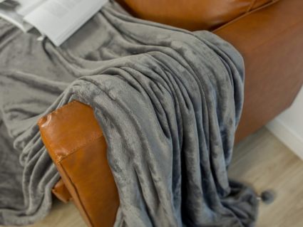 Плед Софи де Марко Бубон-жемчуг Новый (стоун) 220х230